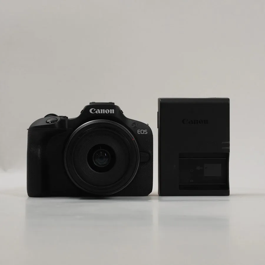 Фотокамера Canon EOS R100 EOS R Mirrorless 24.1MP Black w/ RF-S 18-45mm Lens