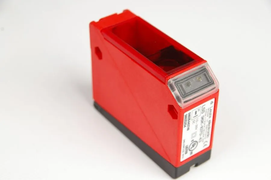 Датчик LEUZE LSS 96K-1070-43 50025254 sensor shipping