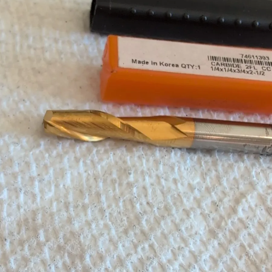 Режущий инструмент Hertel Solid Carbide Corner Chamfer End Mill 2-Flute 1/4" 2-1 — фото лота 2
