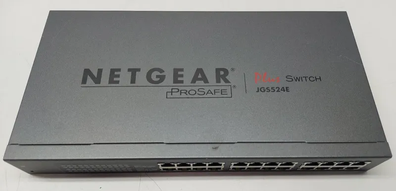 Коммутатор Netgear ProSafe Plus JGS524E 24-Port Gigabit Switch with Power Lead