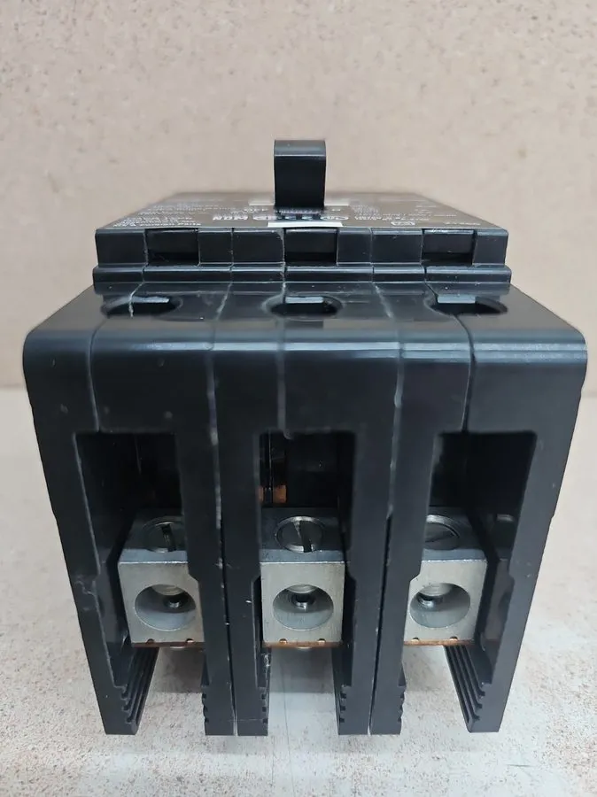 Автоматический выключатель Square D EDB34080 N 80A 480V 3 Poles Miniature Circui