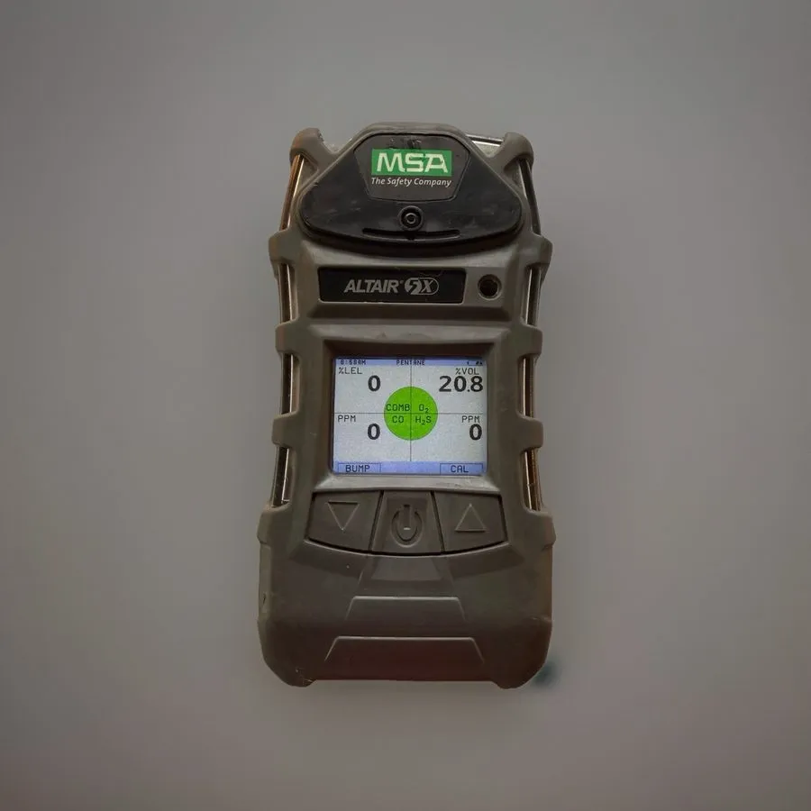 Газоанализатор MSA Altair 5X Multi-Gas Detector O2, CO, H2S, LEL & Calibrated