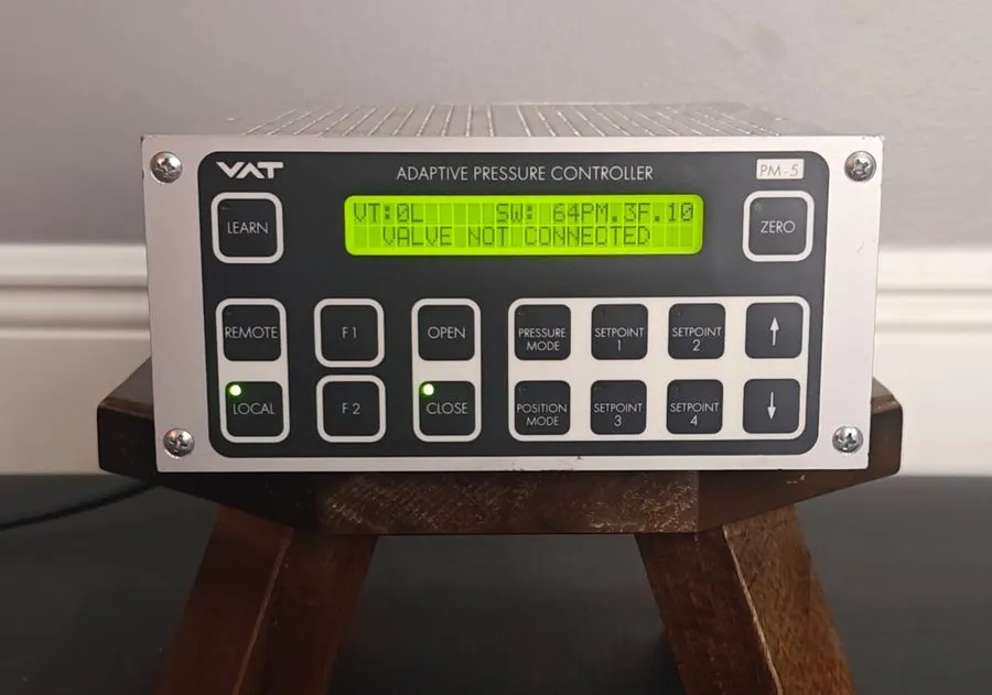 Контроллер PM-5 641PM-36PM-1002/086 Vacuum Controller w/ 640C-39LC-0002 Cable MK — фото лота 1