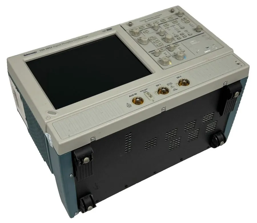 Осциллограф TEKTRONIX TDS5052 DIGITAL PHOSPHOR OSCILLOSCOPE