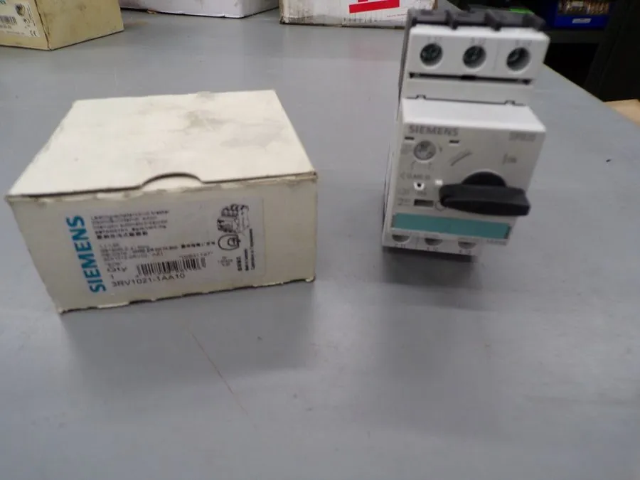 Автоматический выключатель SIEMENS 3RV1021-1AA10 Motor Protection Circuit Breake