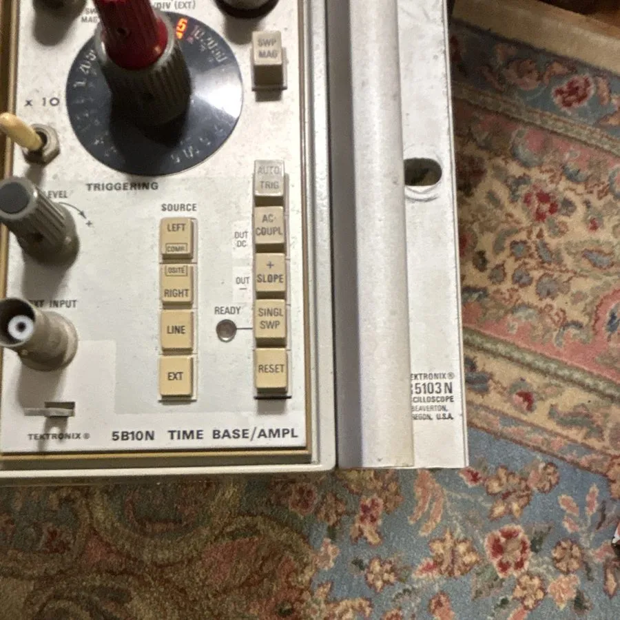 Осциллограф Tektronix 5103N Oscilloscope 5A20N 5A23N 5B10N Powers On A-223