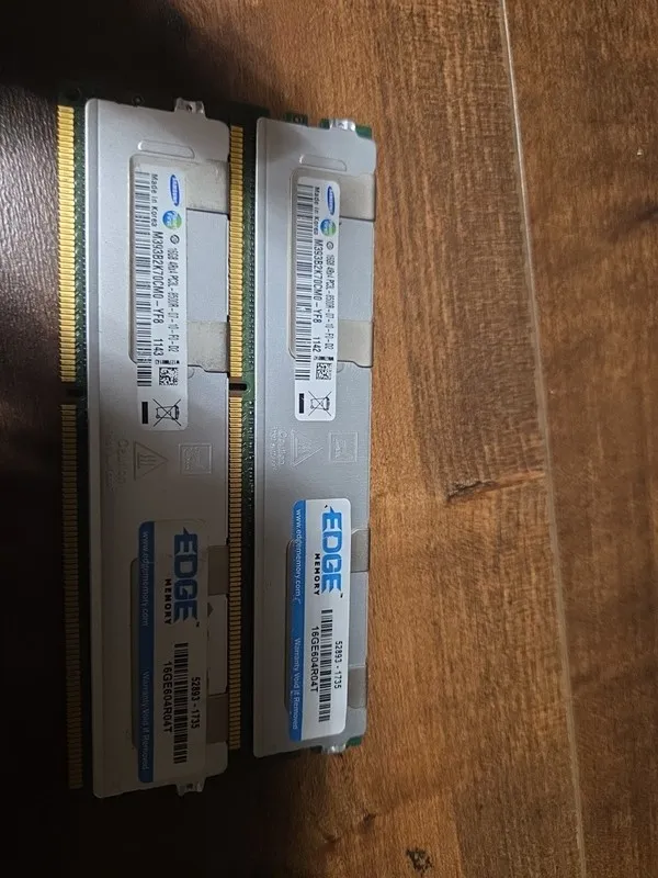 Модуль памяти Samsung M393B2K70CM0-YF8 16GB 4Rx4 PC3L-8500R 07 10 F0 D2. Lot X 2