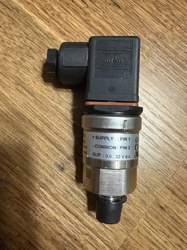 Датчик давления DANFOSS 060G1430 MBS 3000 Pressure Transmitter — фото лота 2