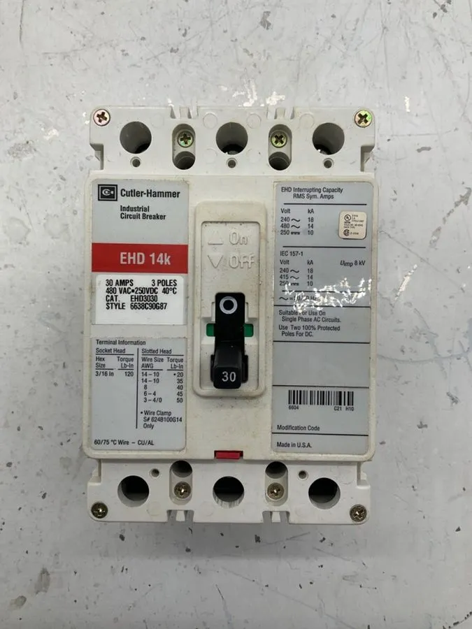 Автоматический выключатель CUTLER HAMMER EHD3030 CIRCUIT BREAKER 30A 3P 480V THE