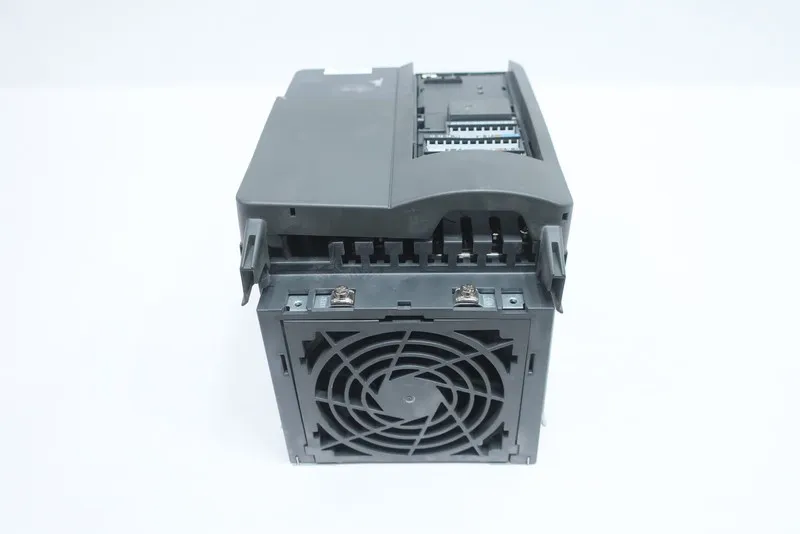 Частотный преобразователь Siemens 6SE6440-2UE21-5CA1 Micromaster 440 Vfd Drive 1