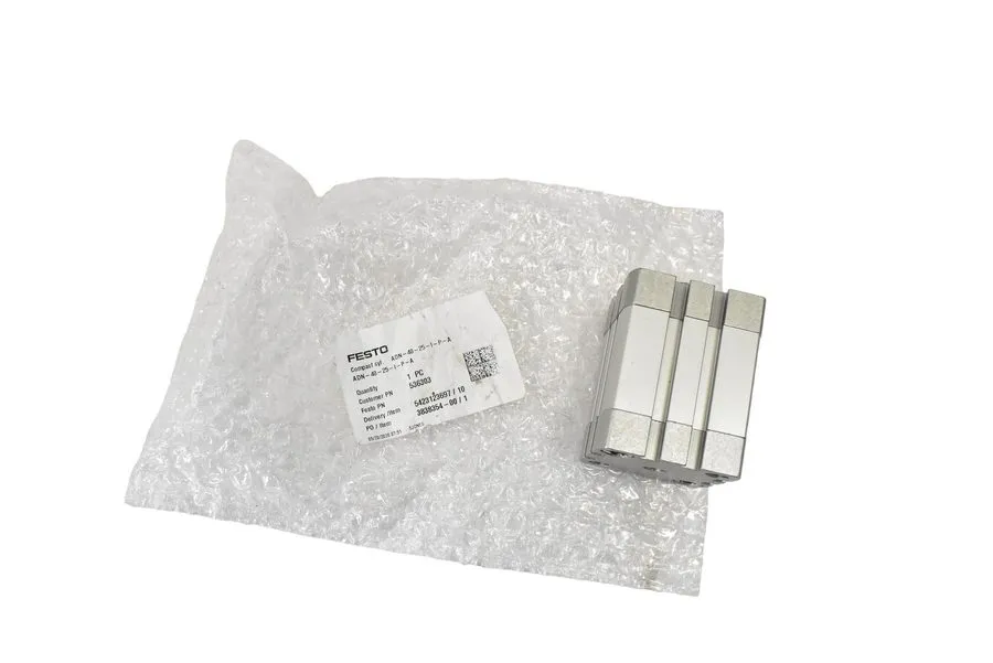 Пневмоцилиндр Festo ADN-40-25-I-P-A Pneumatic Cylinder