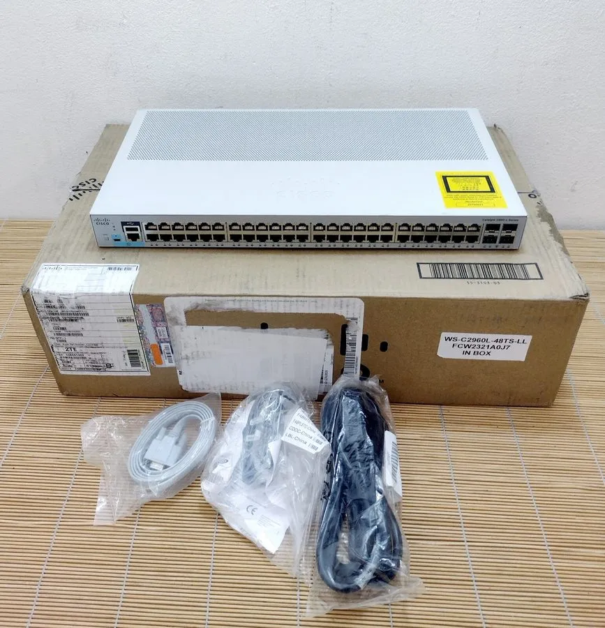 Коммутатор Cisco WS-C2960L-48TS-LL Catalyst 2960L 48c GigE 4 x 1G SFP LAN Lite B