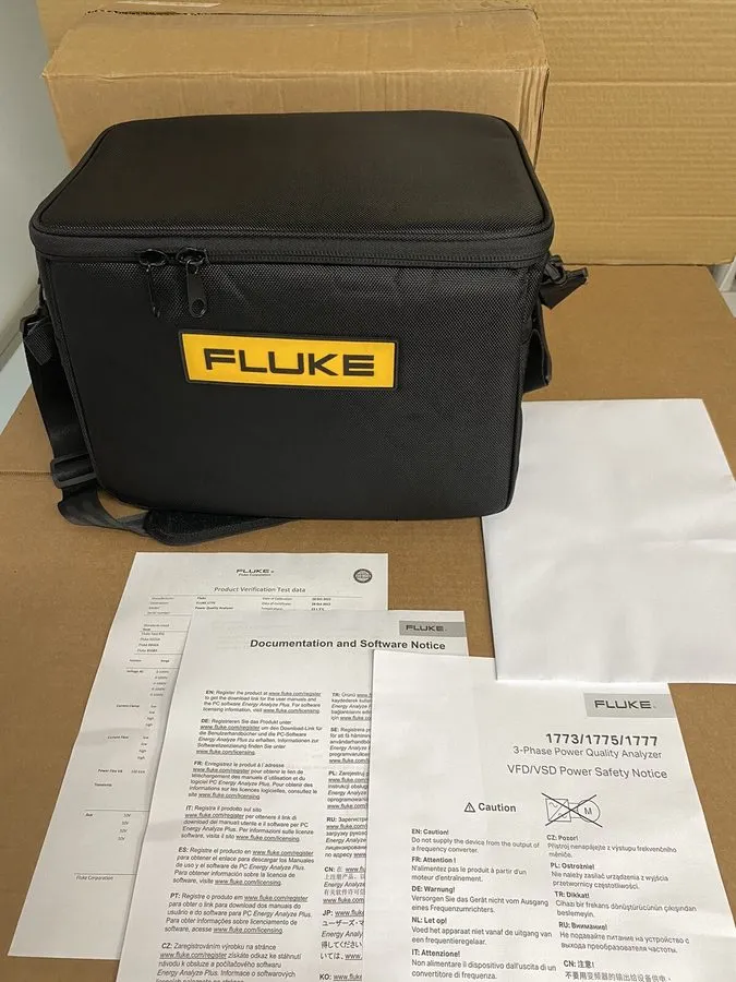 Анализатор Fluke 1775 Three-Phase Power Quality Analyzer