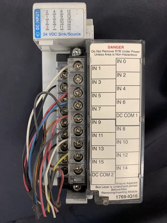Модуль ввода-вывода ALLEN BRADLEY 1769-IQ16 SER A CompactLogix 24VDC INPUT MOD