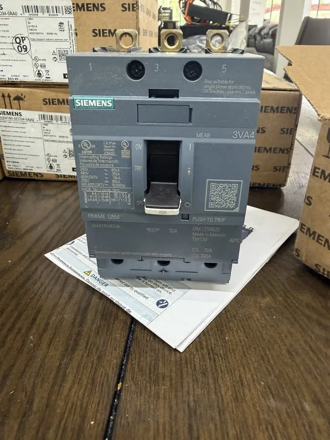 Автоматический выключатель 3VA4170-5ED34-0AA0 SIEMENS 3 POLE 70 AMP BOLT-ON CIRC — фото лота 2
