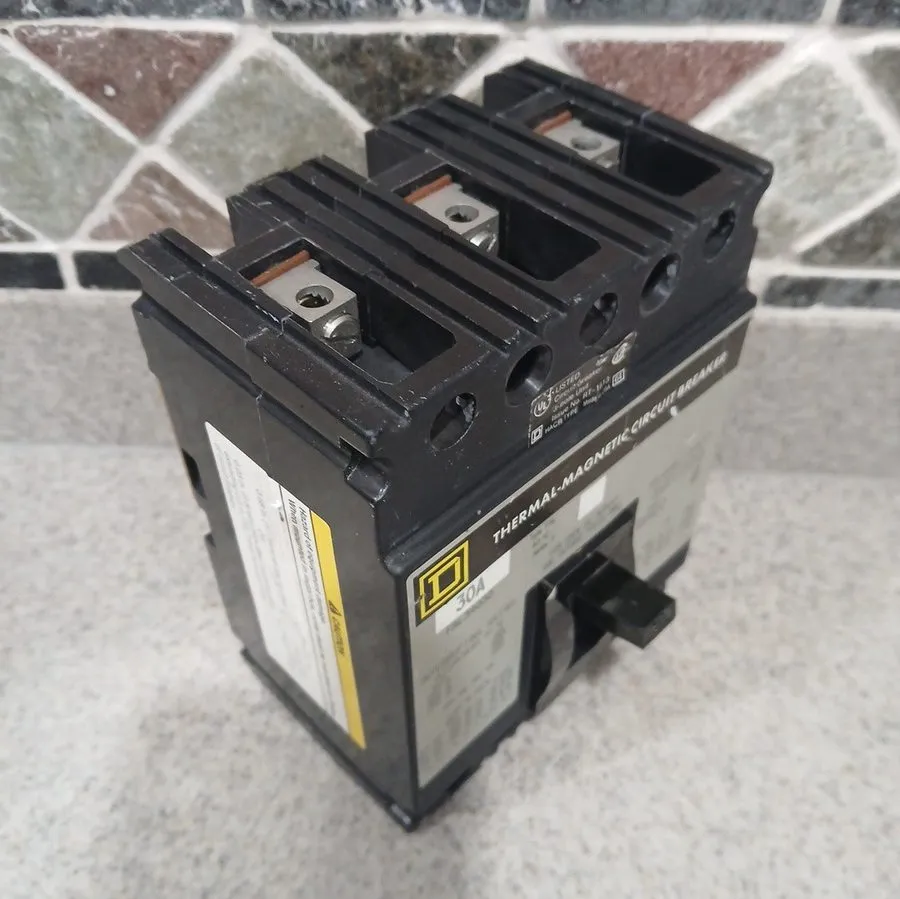 Автоматический выключатель Square D FAL34030 480 V AC 250 V DC 30 A 3 P Circuit
