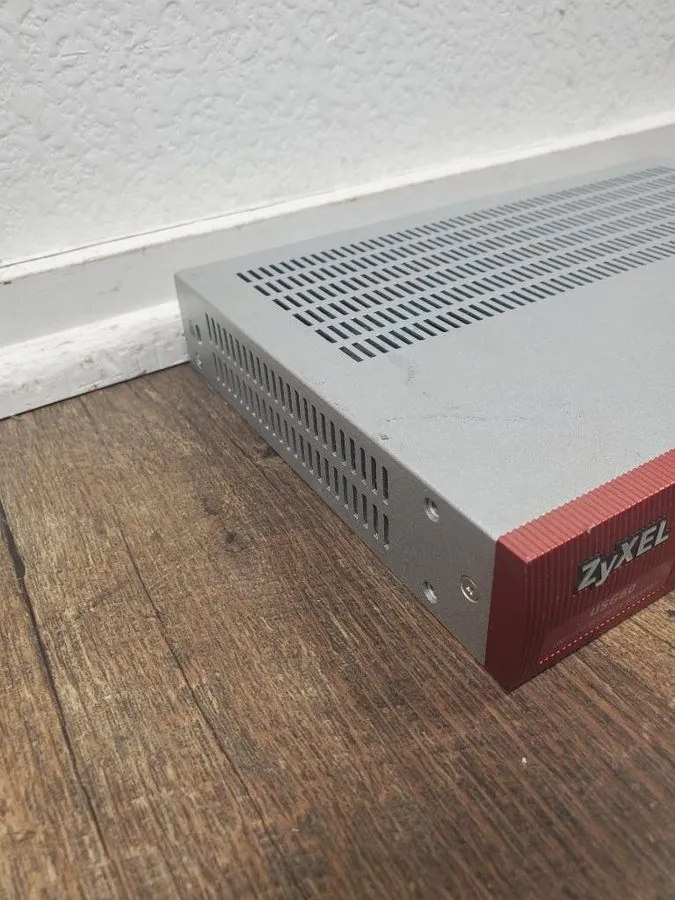 Межсетевой экран ZyXEL USG60 Unified Security Gateway FIREWALL 6 Port Gigabit Et