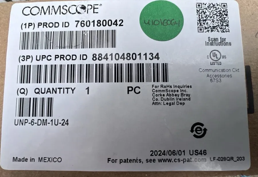 Патч-панель COMMSCOPE UNIPRISE UNP-6-DM-1U-24 760180042 RJ45 24 Port Patch Panel