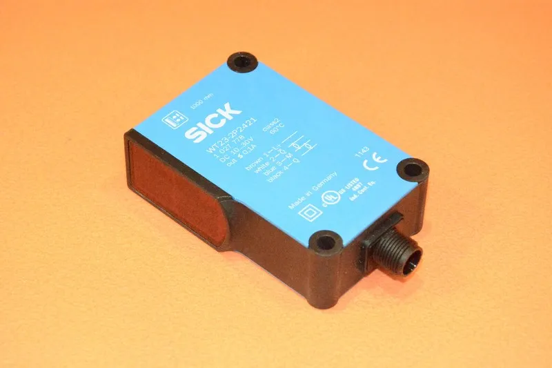 Фотоэлектрический датчик Sick WT23-2P2421 photoelectric sensor 1027778