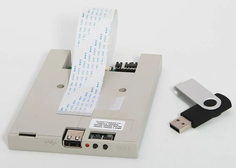 Осциллограф Floppy Dr to USB Kit для Agilent 54641D 546xx E4408B 8753E HP8753E O — фото лота 2