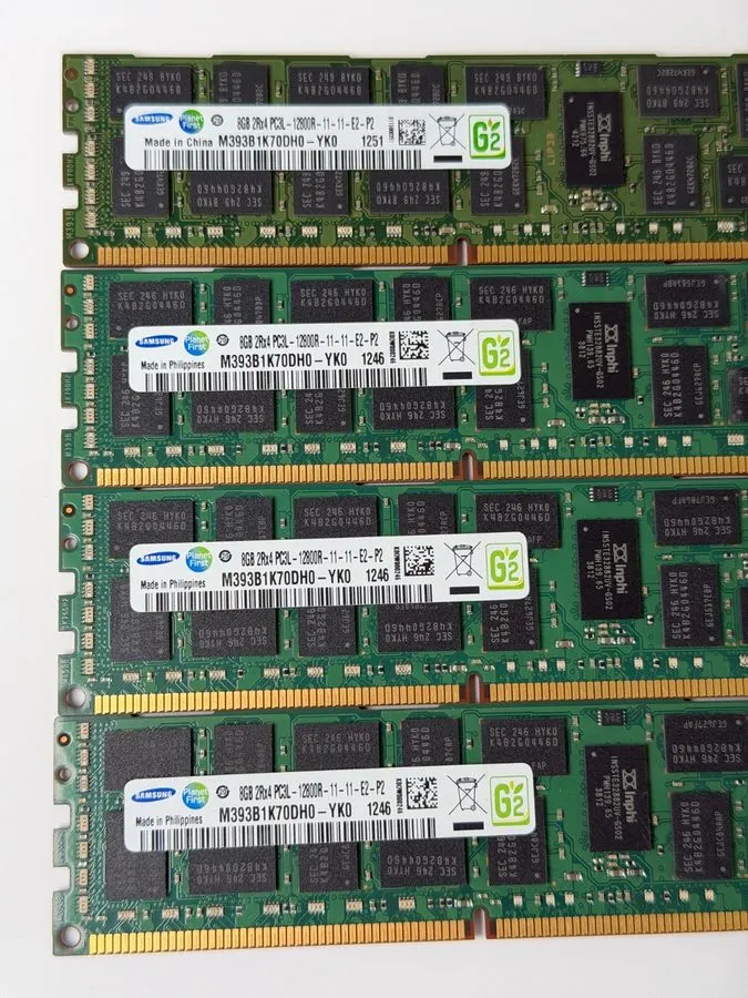 Модуль памяти 2 x 8GB Samsung M393B1K70DH0-YK0 2Rx4 PC3L-12800R DDR3 RAM (16GB i