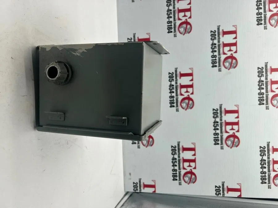 Монтажный шкаф Hoffman A806CH Steel Jic Box Enclosure 4in 8in 6in