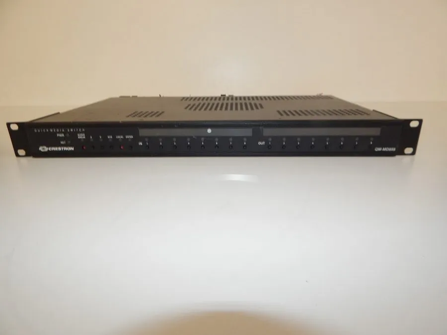 Матричный коммутатор CRESTRON QM-MD8x8 VIDEO MATRIX SWITCHER AUDIO PROCESSOR