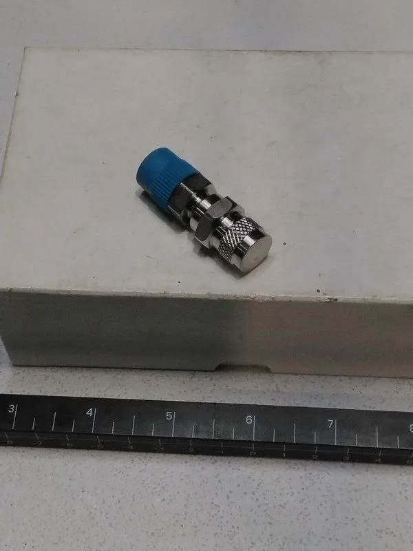 Клапан Swagelok SS-4P-4M 316 Stainless Steel Purge Valve FNSP — фото лота 1
