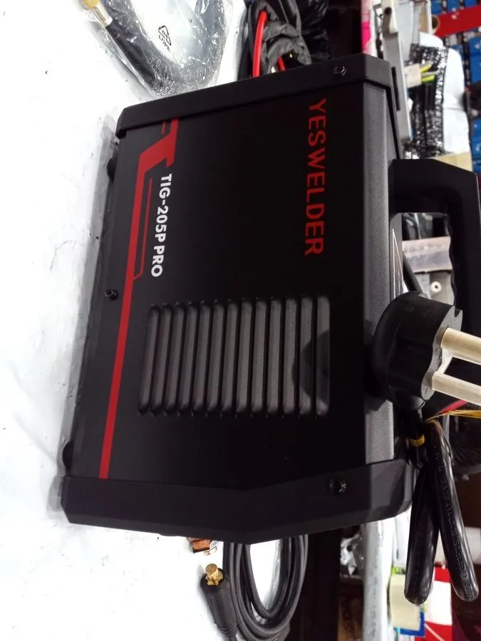 Сварочный аппарат 205A Tig Welder with Pulse Large LED Display, TIG-205P Pulsed 