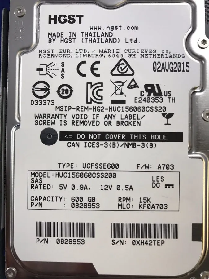 Жёсткий диск DELL 5PNGD 05PNGD HUC156060CSS200 600GB 15K 12Gbps SAS 2.5" Hard Dr