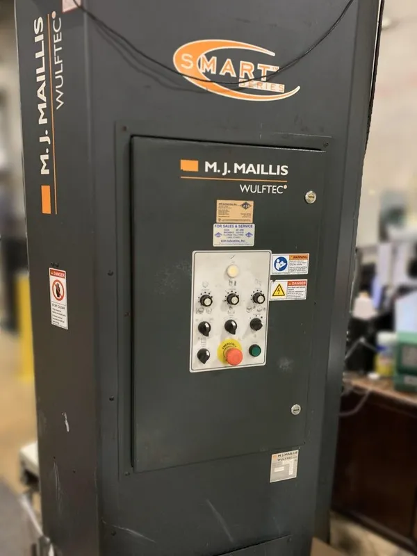 Складское оборудование Wulftec WSML-150-B Semi-Automatic Pallet Stretch Wrapper — фото лота 1