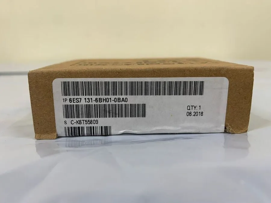 Модуль ввода-вывода 6ES7131-6BH01-0BA0 SIEMENS DIGITAL INPUT PLC MOUDLE