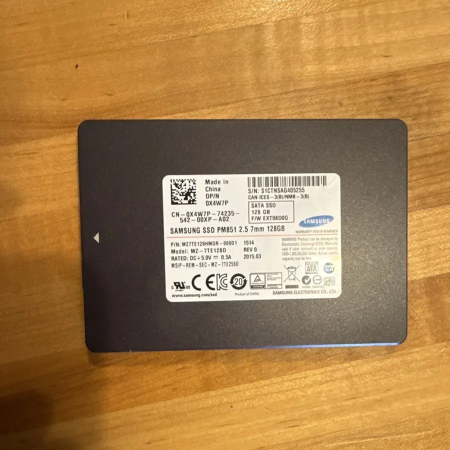 SSD-накопитель Samsung PM851 128GB 2.5in SATA III Internal SSD TRIM MZ-7TE128D — фото лота 2