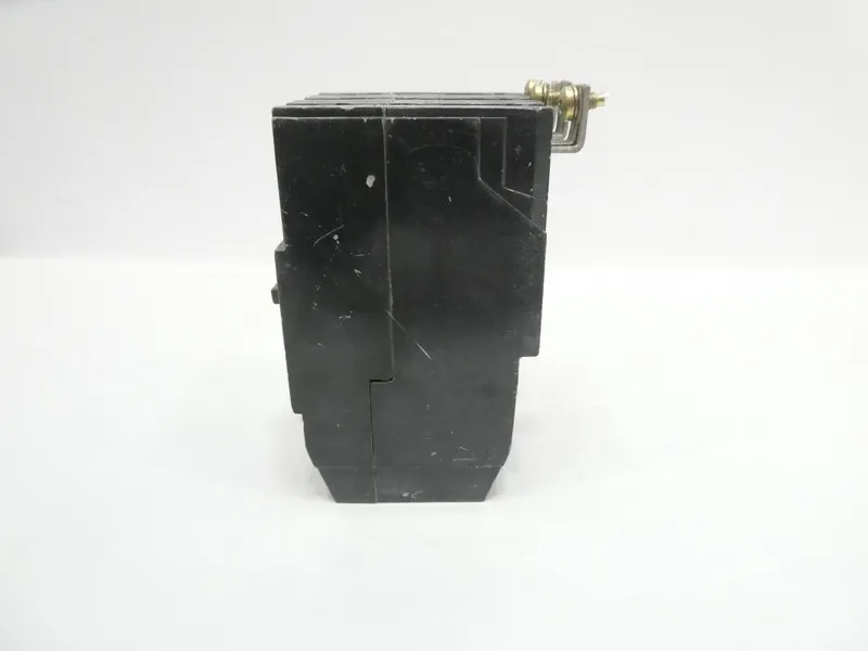 Автоматический выключатель GE General Electric 100A Circuit Breaker, 3-Pole, 480