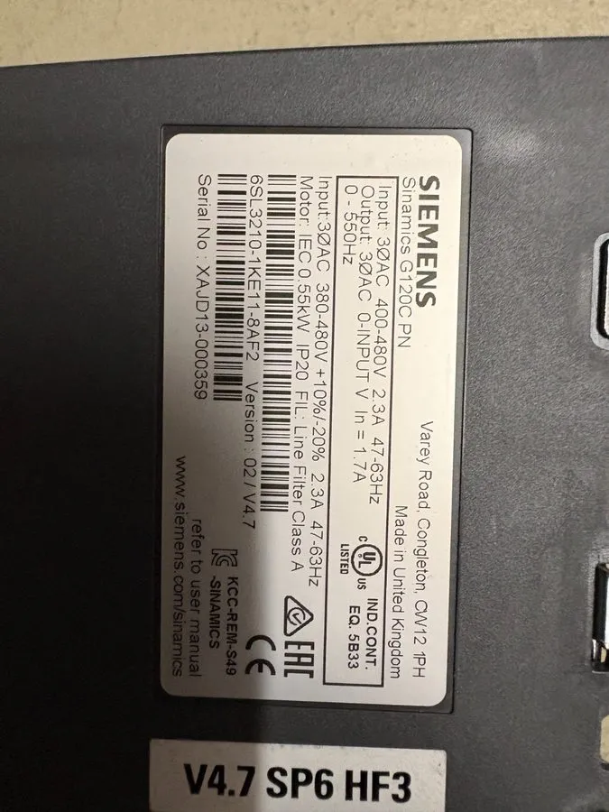 Привод Siemens 6SL3210-1KE11-8AF2 G120C RATED POWER 0,55KW — фото лота 2