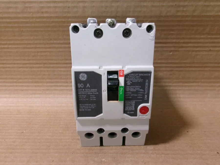 Автоматический выключатель GE TEYL3090B 3 Pole 90 Amp 480V Circuit Breaker