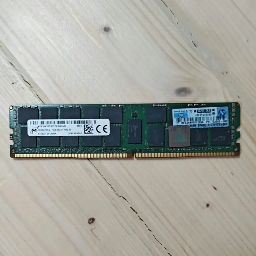 Модуль памяти SK Hynix 16GB DDR4-2133 ECC Registered Server RAM 64GB HP 752369-0