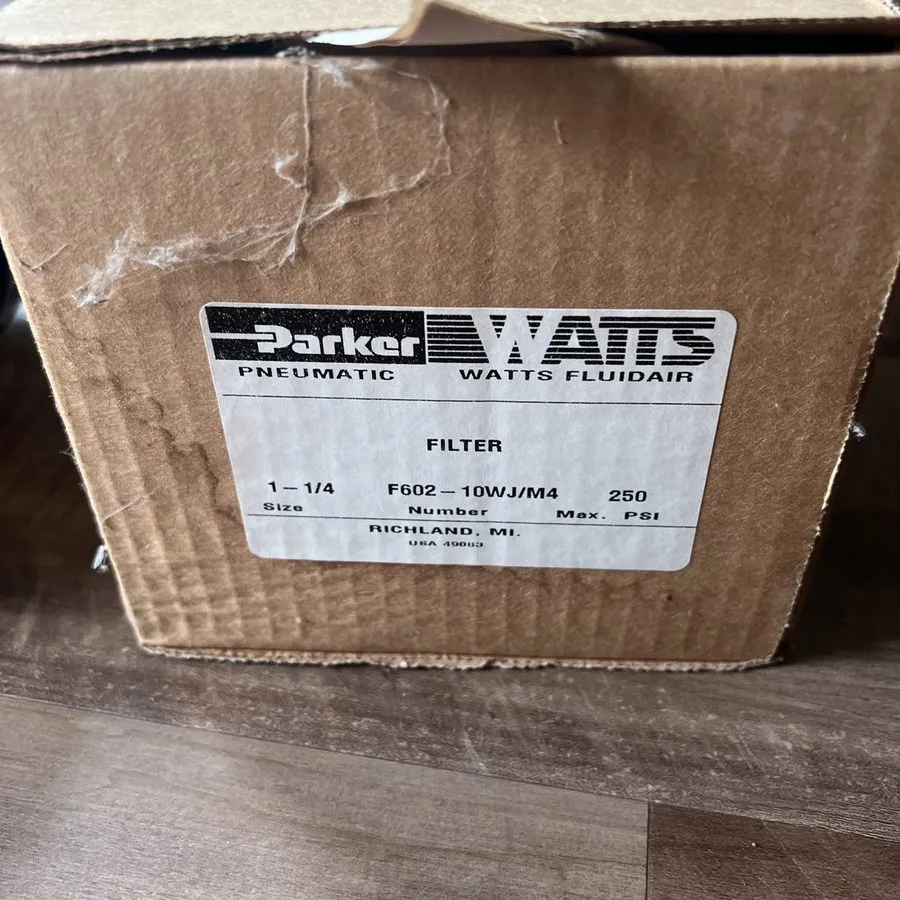 Фильтр Parker Watts FluidAir F602-10WJ/M4 Pneumatic Air Line Filter 1-1/4” 250 P — фото лота 1