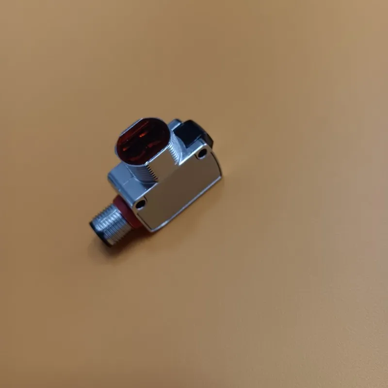 Фотоэлектрический датчик Keyence PR-G41CBL Photoelectric Sensor, 10-30V dc, Outp — фото лота 1