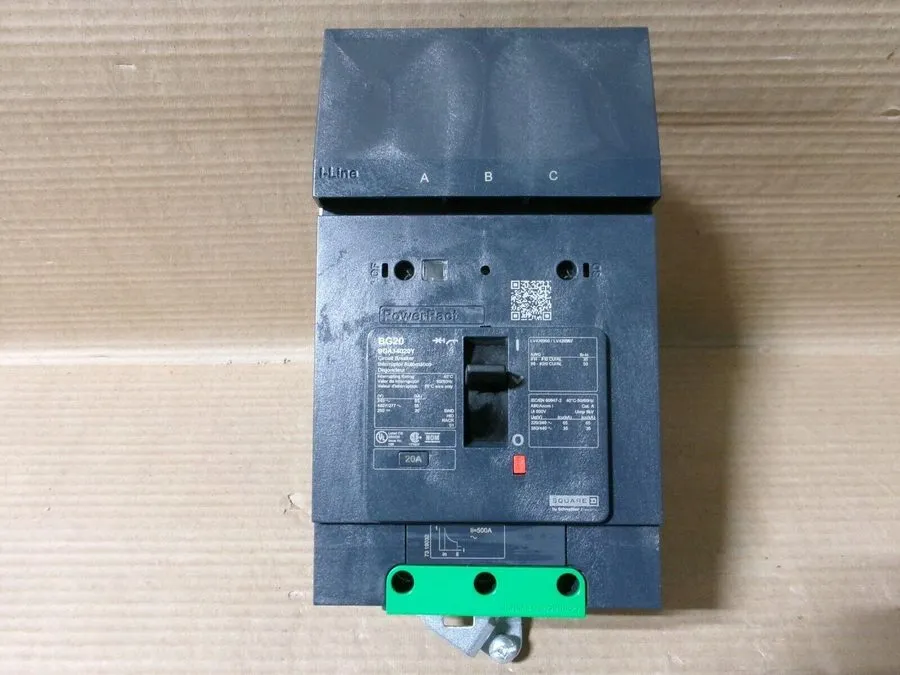 Автоматический выключатель Square D BGA34020Y PowerPact 20A 3-Pole 480V I-Line C