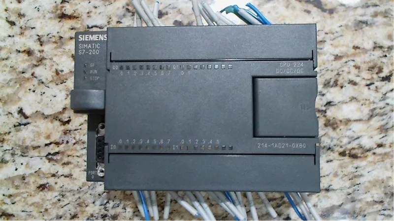 ПЛК 214-1AD21-0XB0