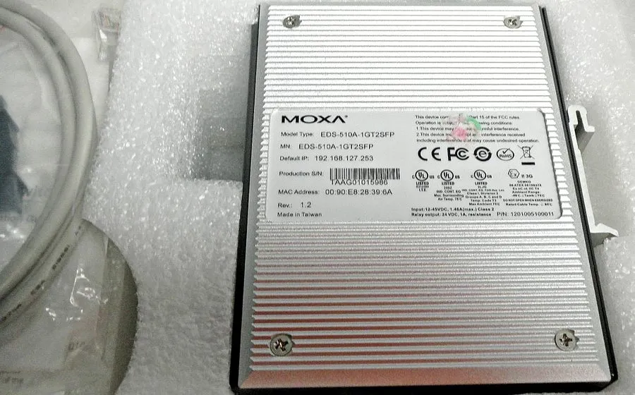 IIoT-устройство MOXA EDS-510A-1GT2SFP Industrial Ethernet Switch