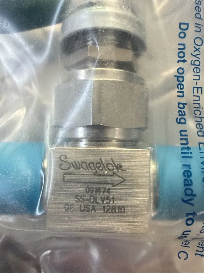 Клапан Swagelok SS-DLV51 High Purity, Pressure Diaphragm Sealed Valve FNSP — фото лота 2