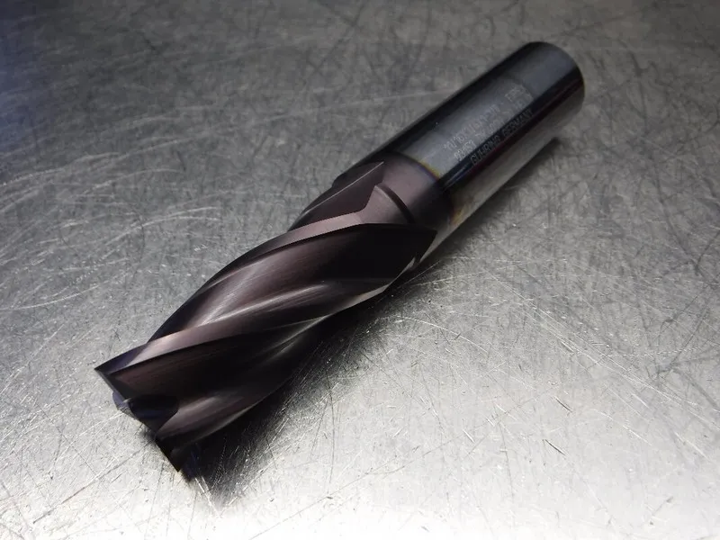 Режущий инструмент Guhring 9/16" 3 Flute Carbide Endmill 9/16" Shank 03170 30 DE
