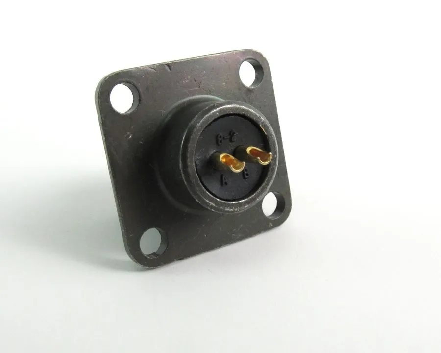 Разъём Amphenol PT02A-8-2P Mil Spec Electrical Circular Connector Plug Sz 8 2 PO — фото лота 1