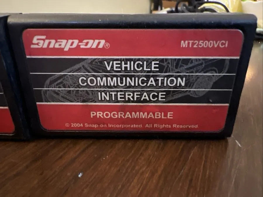 Диагностический сканер SNAP ON SCANNER MT2500 PROGRAMMABLE CARTRIDGES MT2500TSI  — фото лота 2