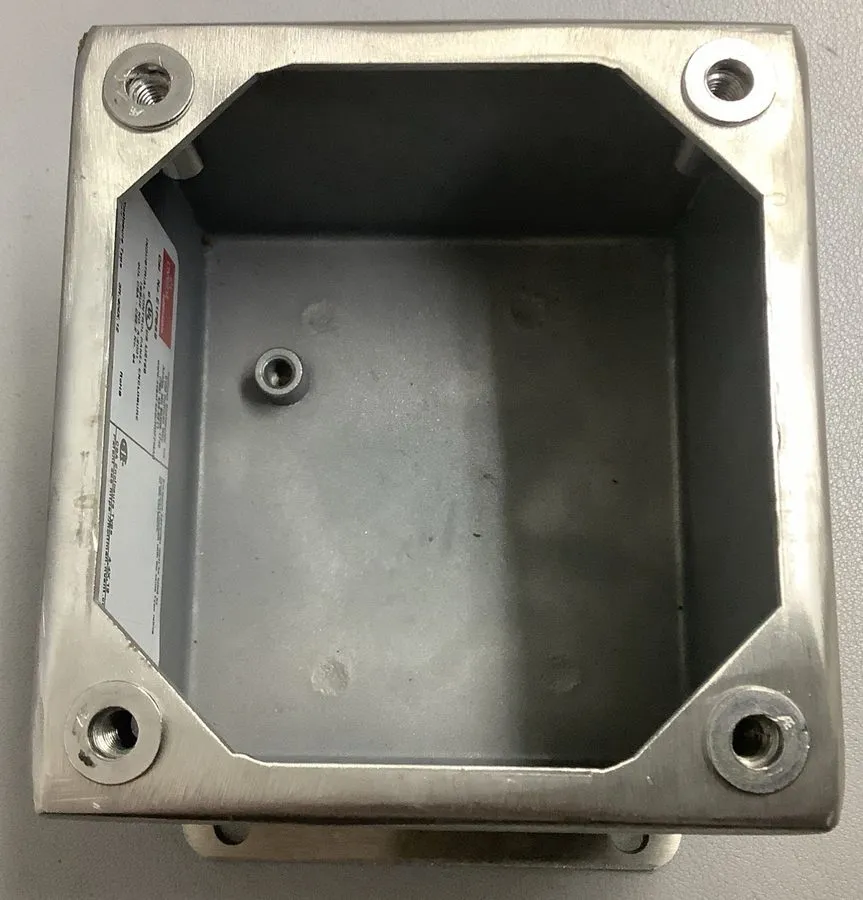 Монтажный шкаф Hoffman E1PBSS Stainless Steel 30.5mm Push Button Enclosure 1 Hol