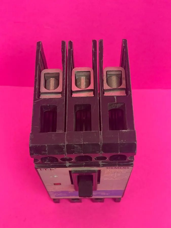 Автоматический выключатель Siemens Sentron Series 3 pole circuit breaker 125A 48