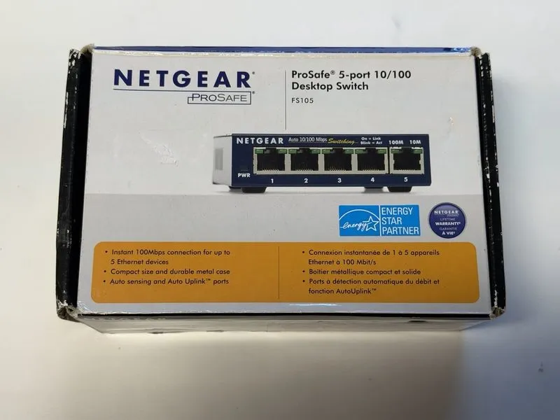 Коммутатор Netgear ProSafe FS105 V3 5-Ports External Desktop Switch Only — фото лота 1
