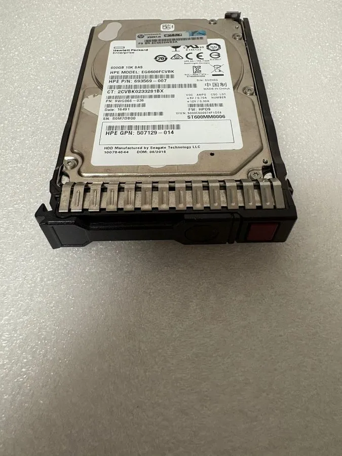 Жёсткий диск HPE 652583-B21 653957-001 600GB 10K 2.5" SAS 6G SC ENT HDD Hard Dri